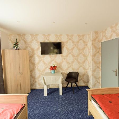 Mainzimmer - Business Apartments Hasloch  المظهر الخارجي الصورة