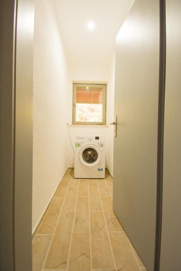 Mainzimmer - Business Apartments Hasloch  المظهر الخارجي الصورة