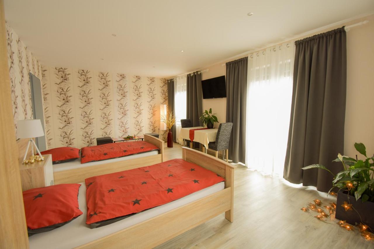 Mainzimmer - Business Apartments Hasloch  المظهر الخارجي الصورة