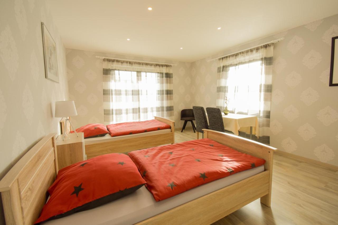Mainzimmer - Business Apartments Hasloch  المظهر الخارجي الصورة
