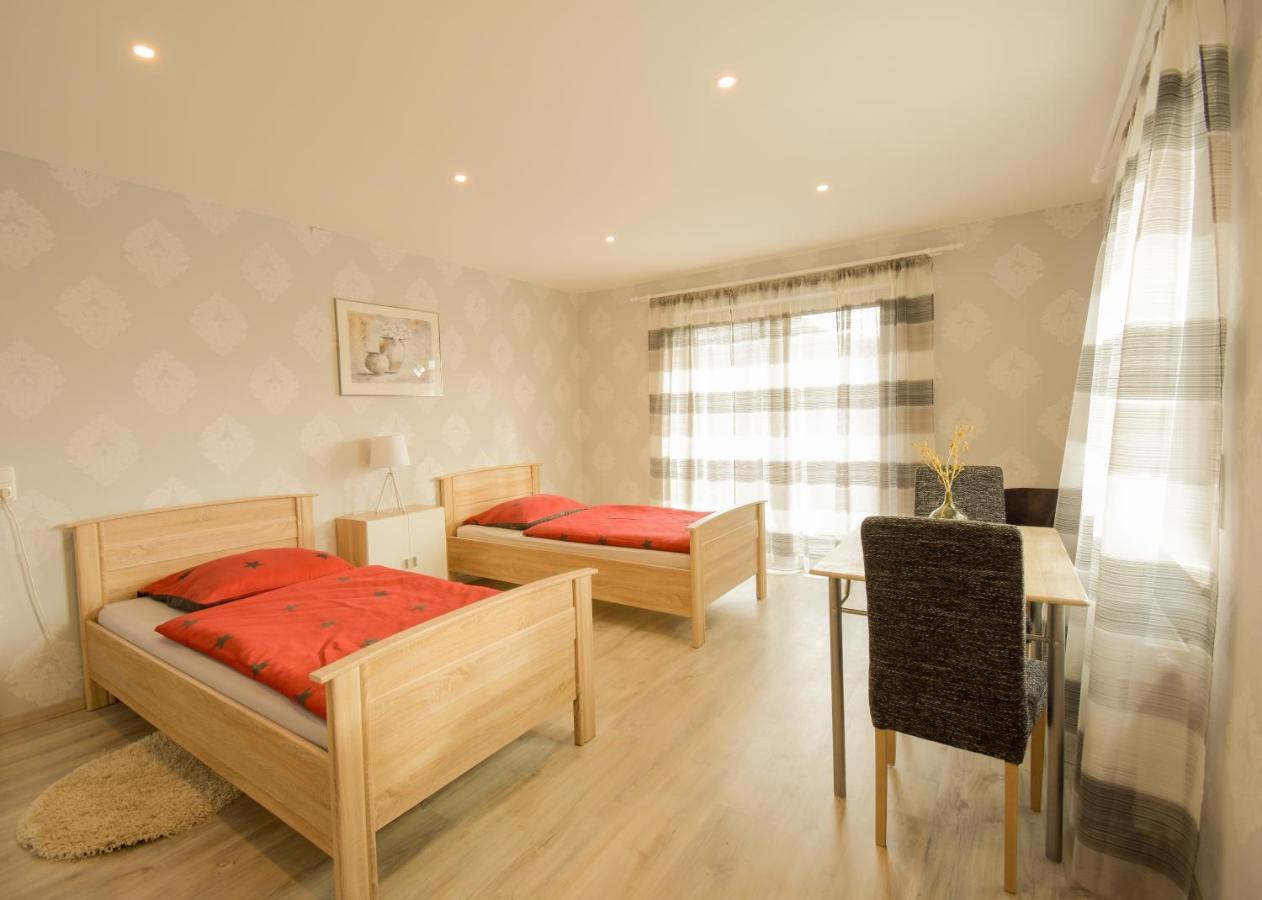 Mainzimmer - Business Apartments Hasloch  المظهر الخارجي الصورة